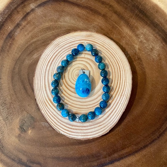 Blue Apatite Bracelet & Pendent Set - Picture 3 of 7
